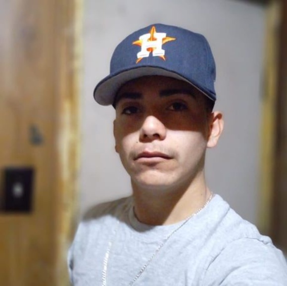 Meet your Posher, Marcos - Picture 1 of 1